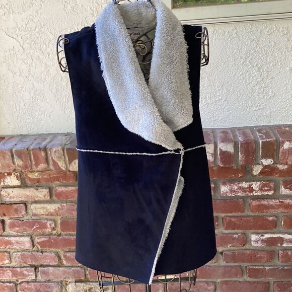 Dylan Boho Faux Suede Shearling Lined Vest Size S EUC - Picture 6 of 13